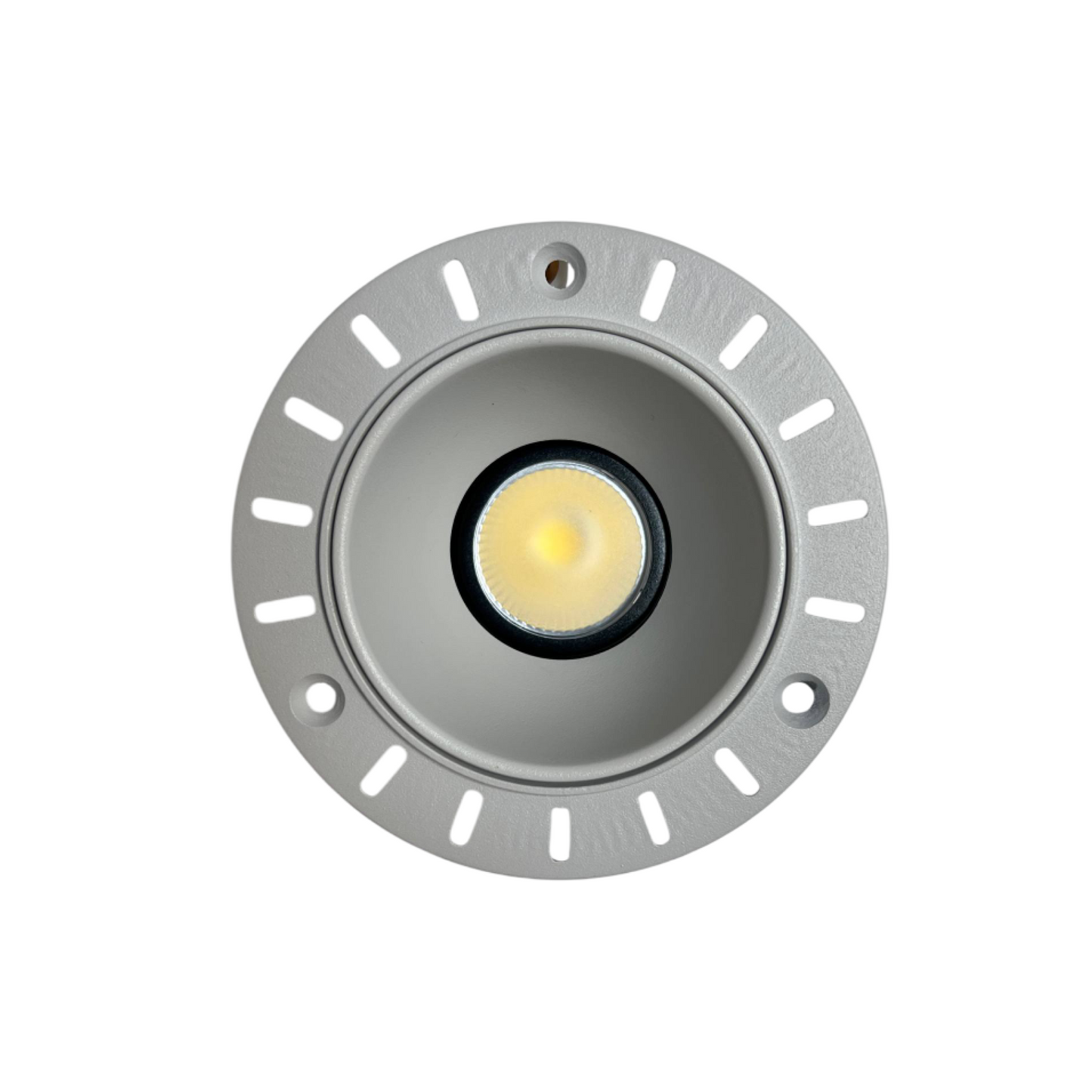 Round metallic light fixture | Selix Kala