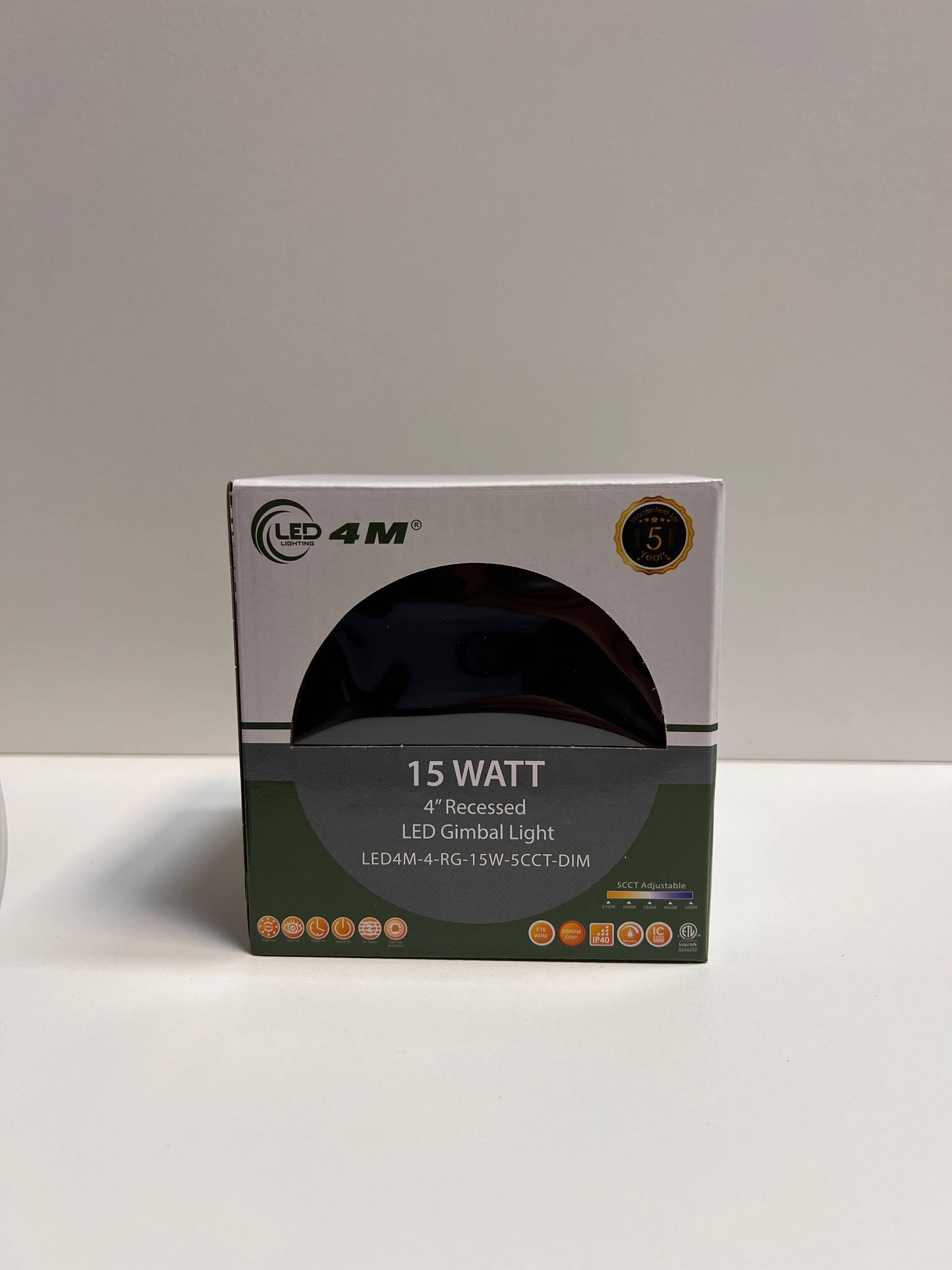 Boxed LED light fixture on a white surface | Selix Kala