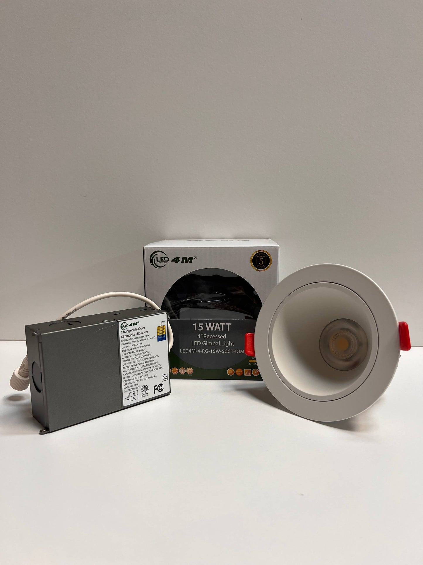 LED downlight fixture with packaging | Selix Kala